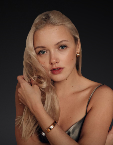 Александра Тулинова