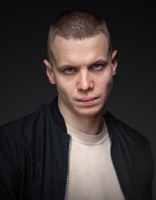Антон Артемьев