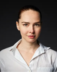 Елена Николаева